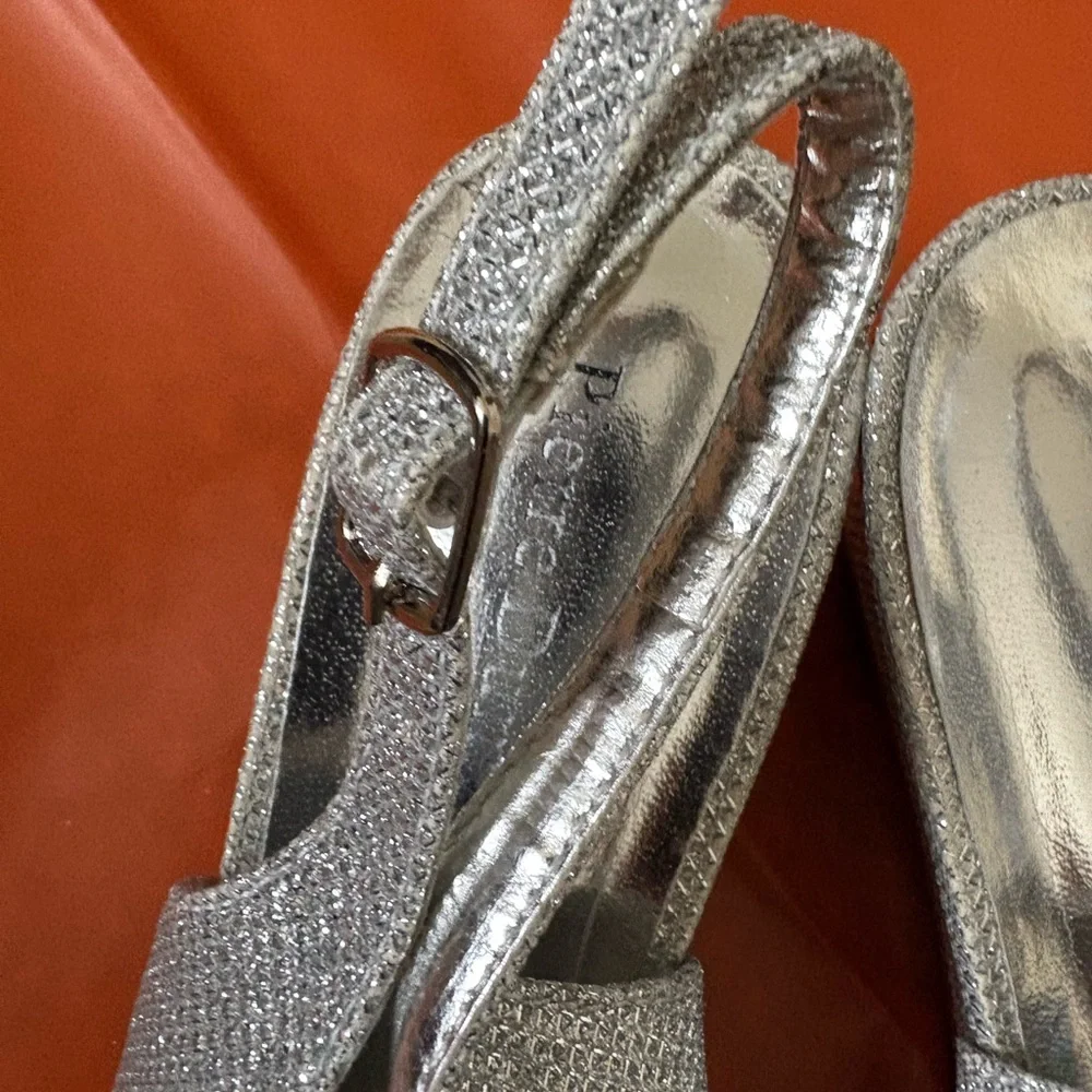 Pierre Dumas Glittering Silver Slingbac shoes